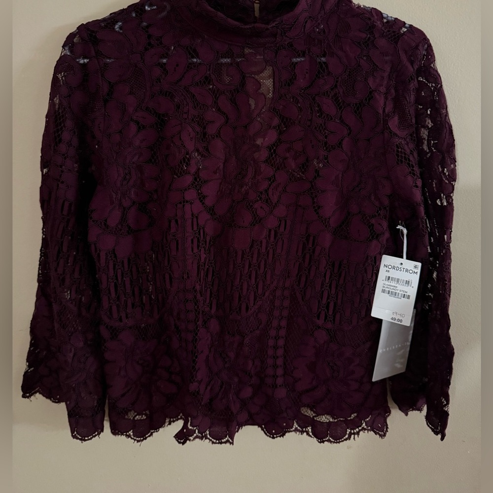 Chelsea 28 Laced / Shell Top Size XS